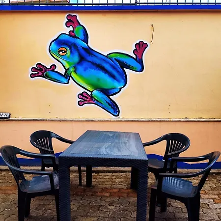 Villekulla * Tirana