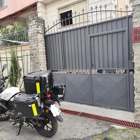 Villekulla Hostel Tirana