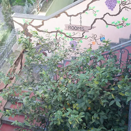 Hostel Villekulla *