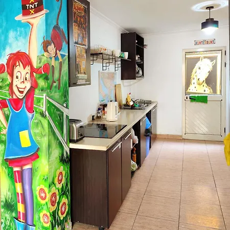 Hostel Villekulla *